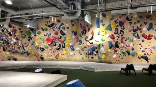 東京都のクライミング施設「B-PUMP OGIKUBO 荻窪」